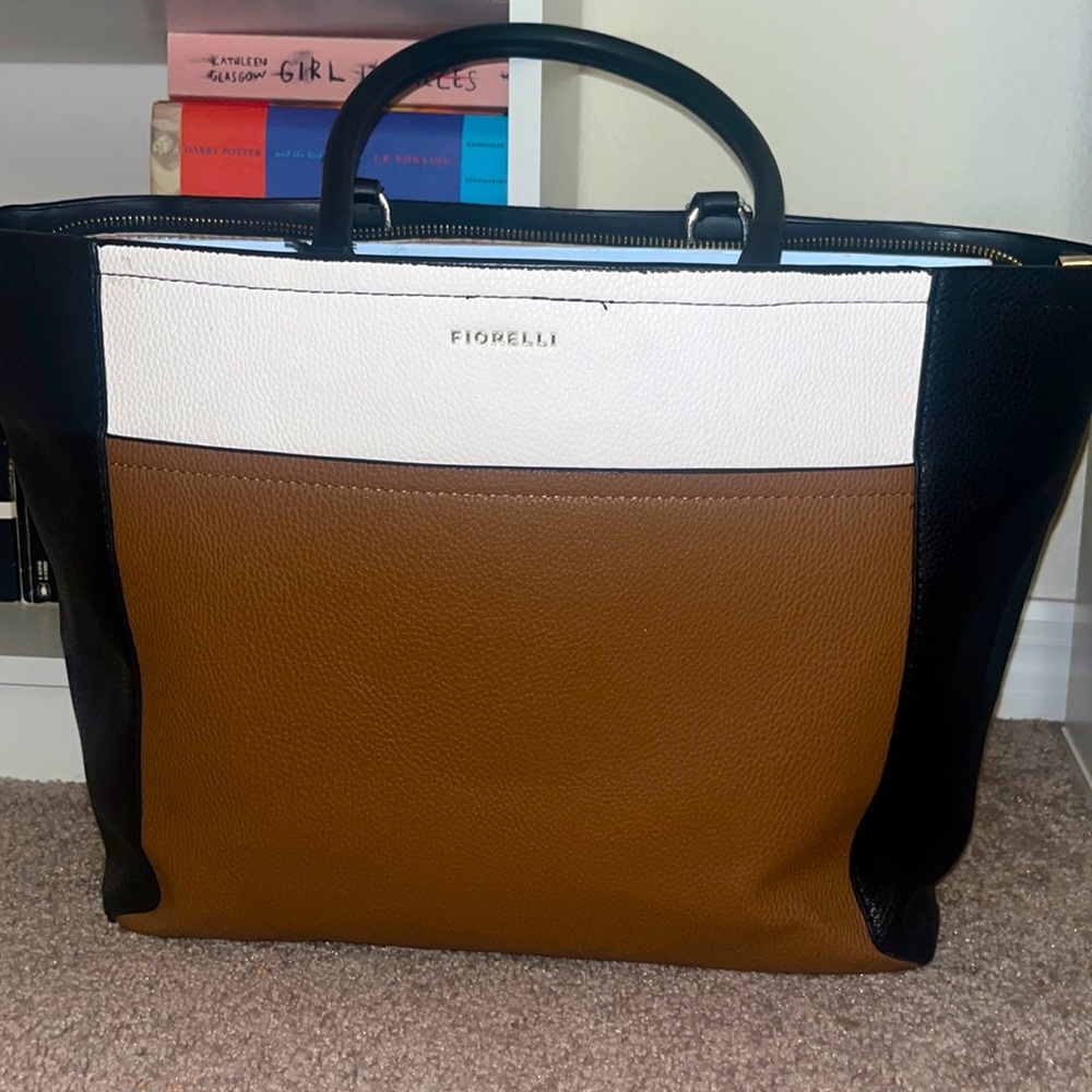 Georgio Fiorelli Purse